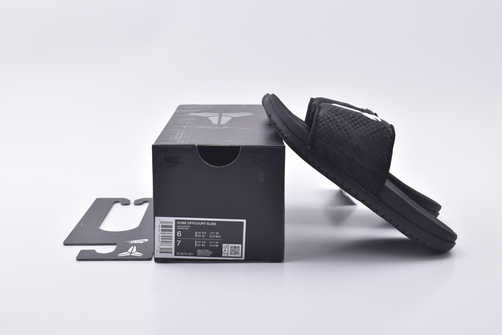 Nike Kobe Offcourt Slides - Image 4