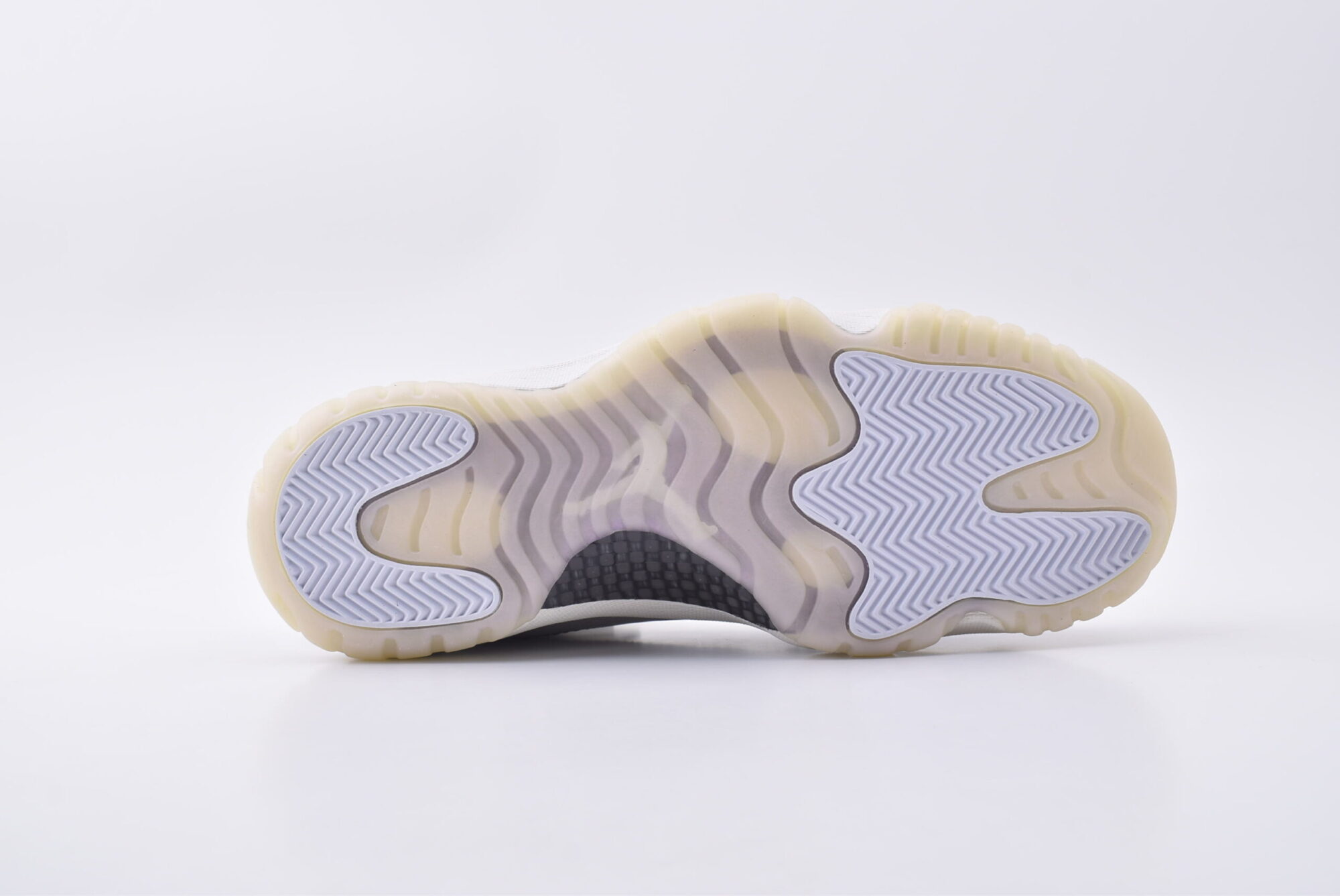 Air Jordan 11 Year of the Snake Limited Edition - Image 7