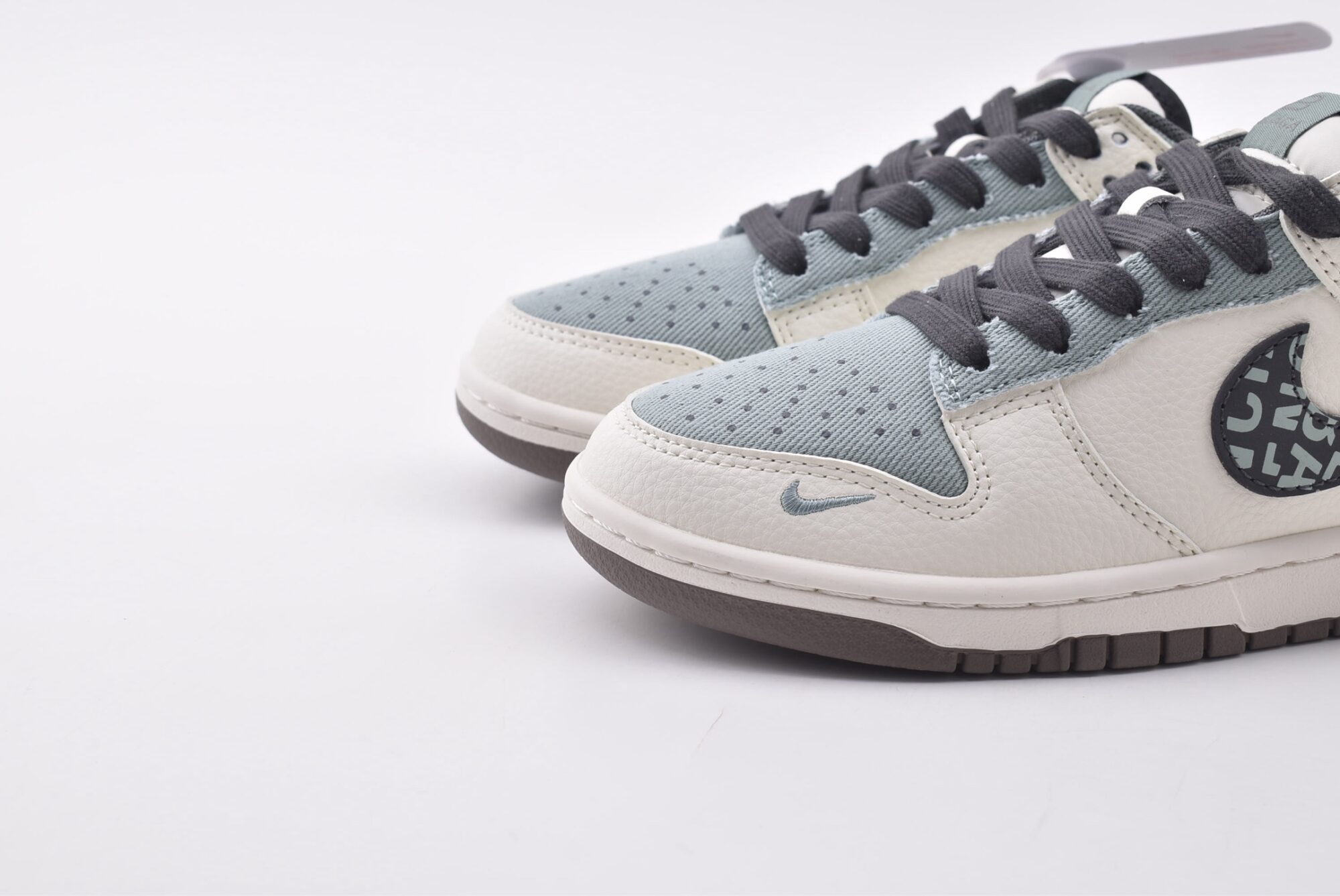 Nike Dunk Low SB - Image 5