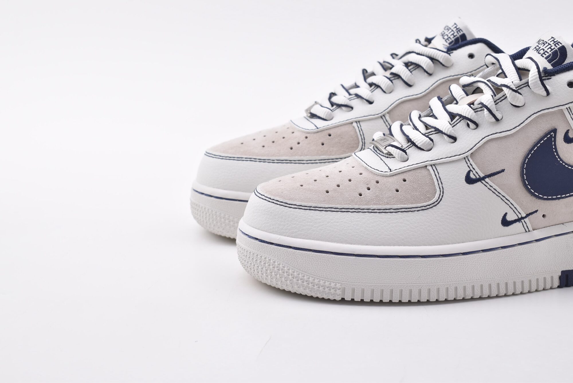 Nike Air Force 1 '07 Low - Image 5