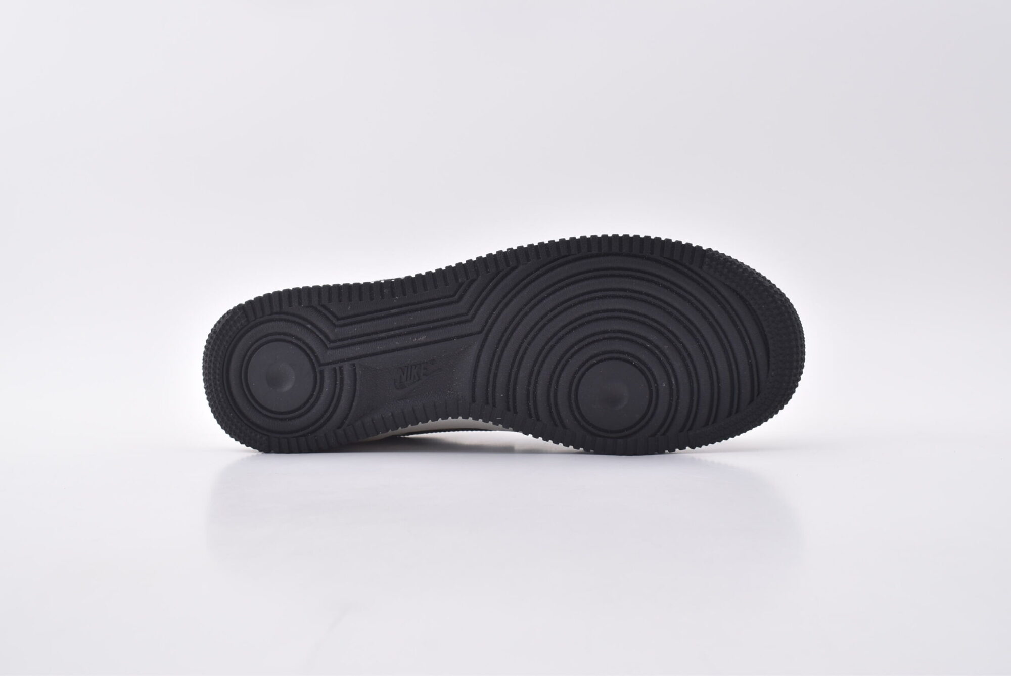 Nike Air Force 1 '07 Low - Image 7