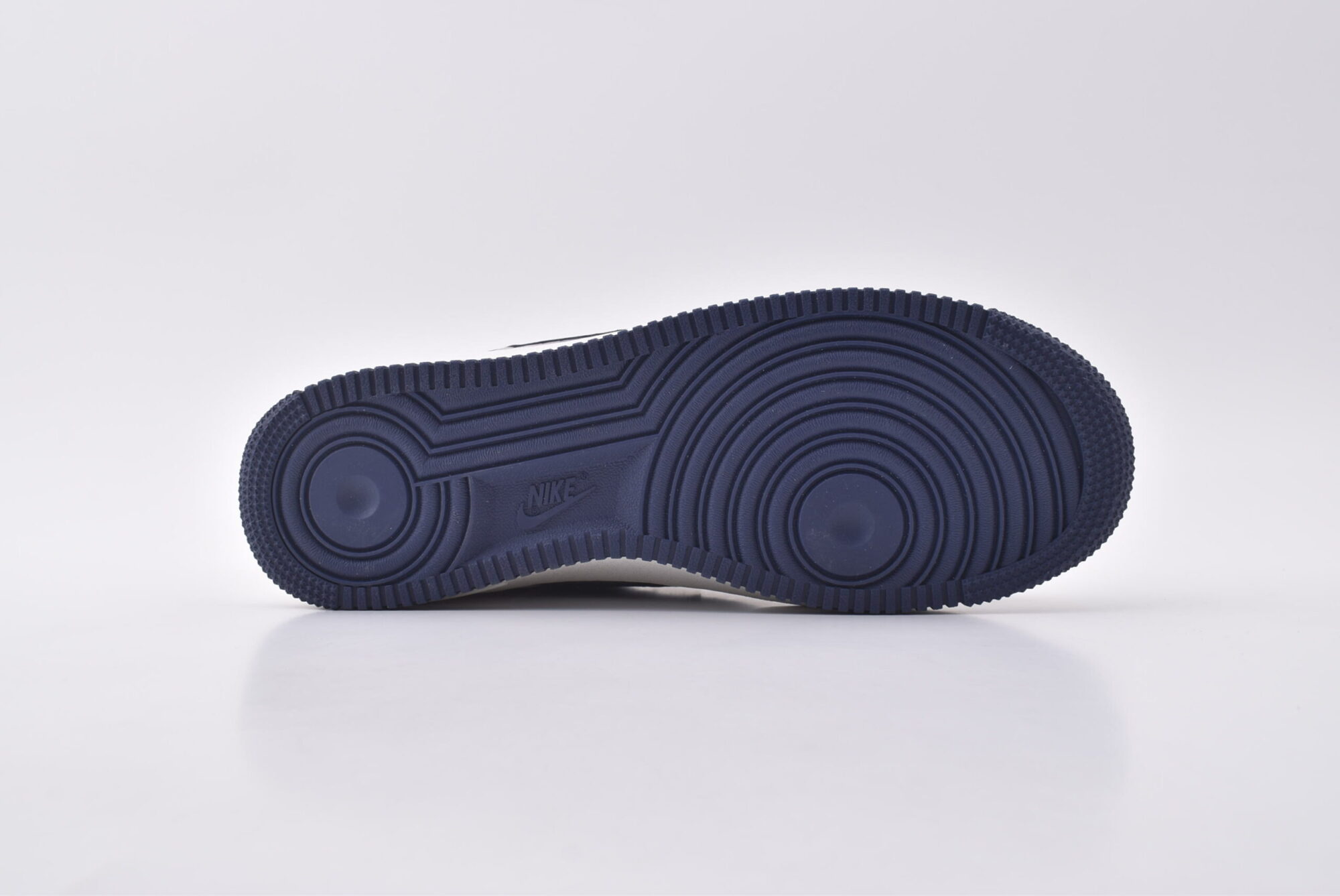 Nike Air Force 1 '07 Low - Image 6