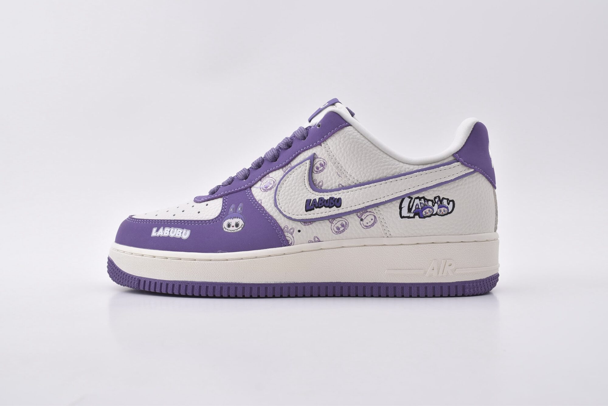 Nike Air Force 1 x Labubu