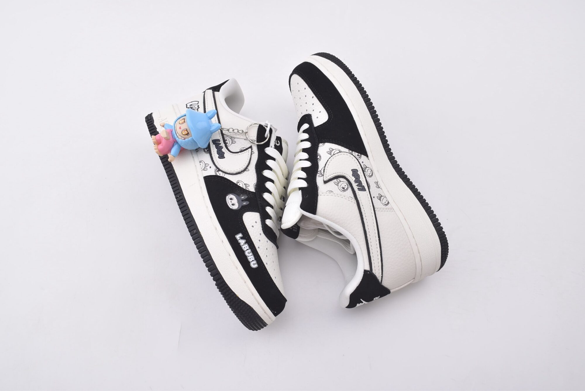Nike Air Force 1 x Labubu - Image 4
