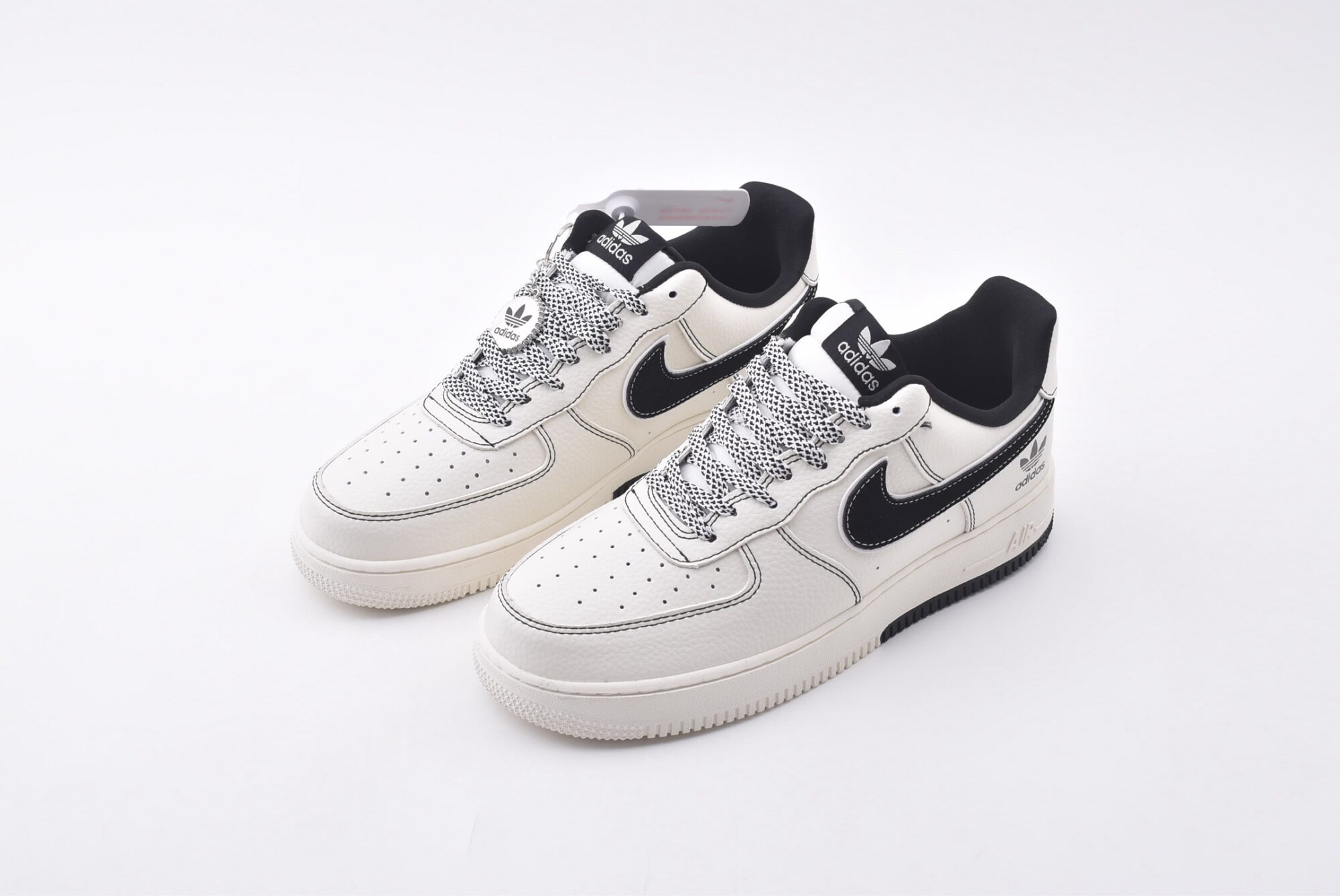 nike air force 1(white and black)