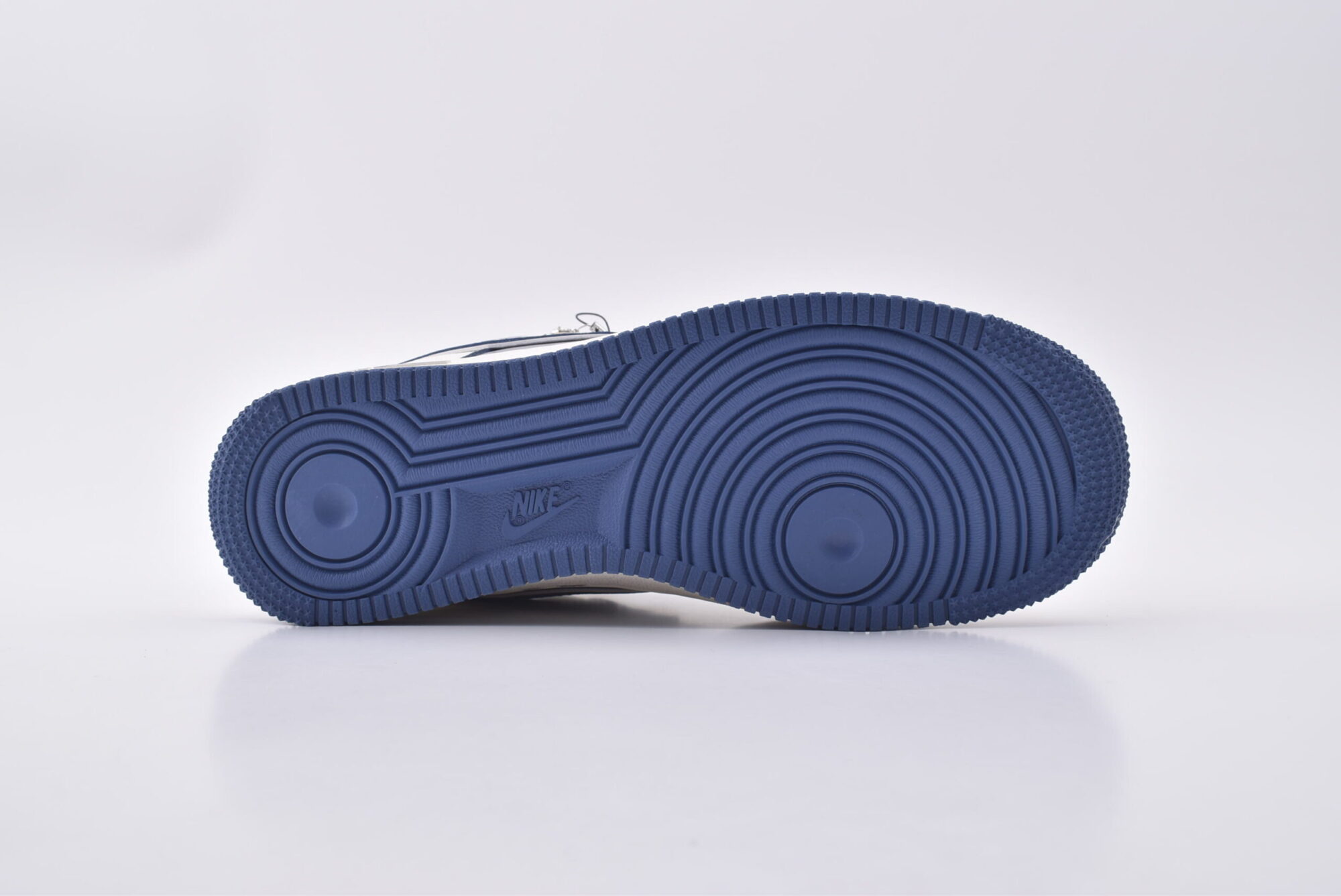 nike air force 1 xiaomi yu7 custom edition (white, gray, blue)