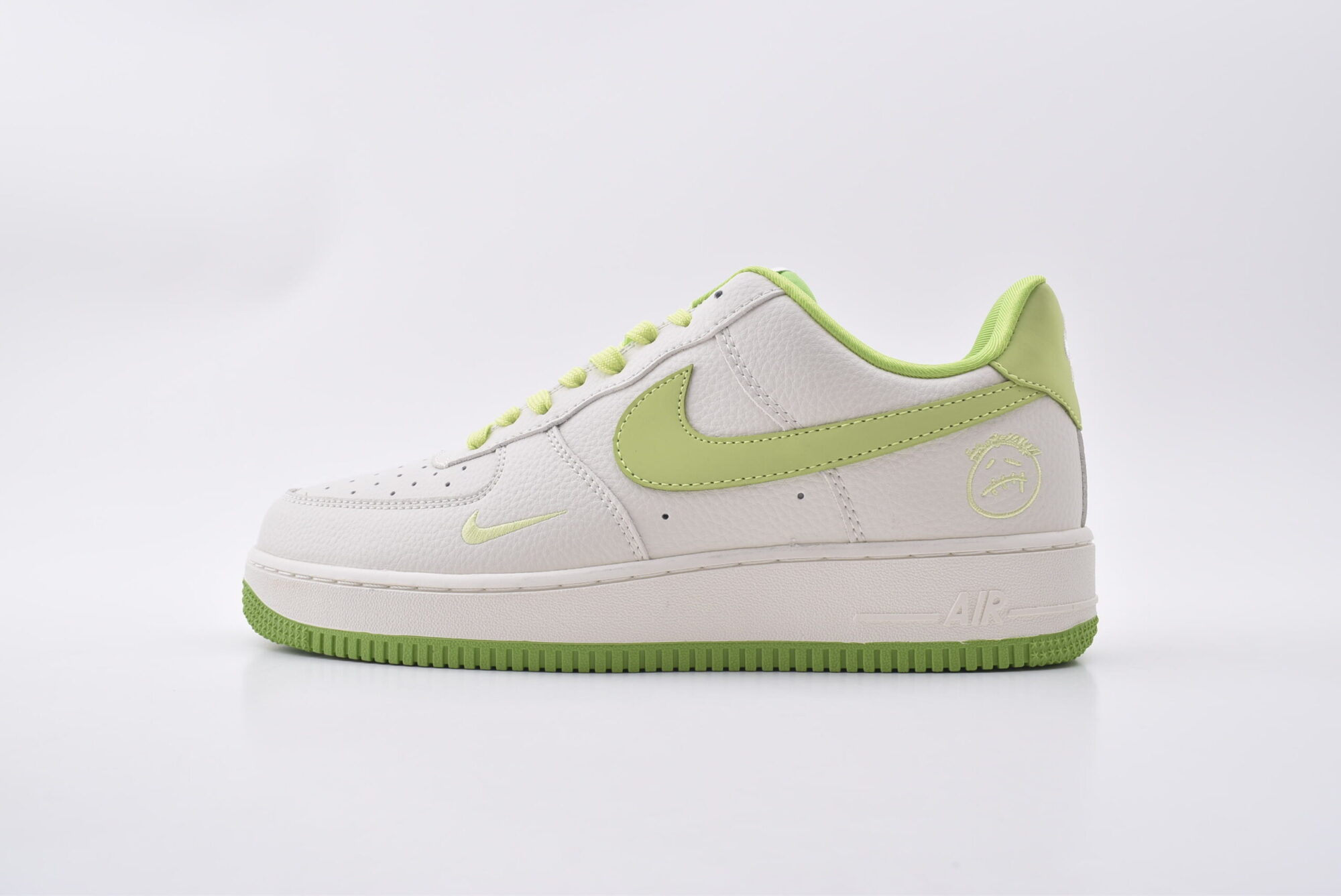 nike air force 1(white and fluorescent green)