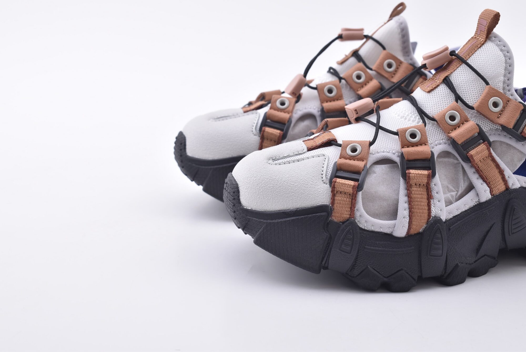 fila exocet sandal mountain sandals （brown and white）
