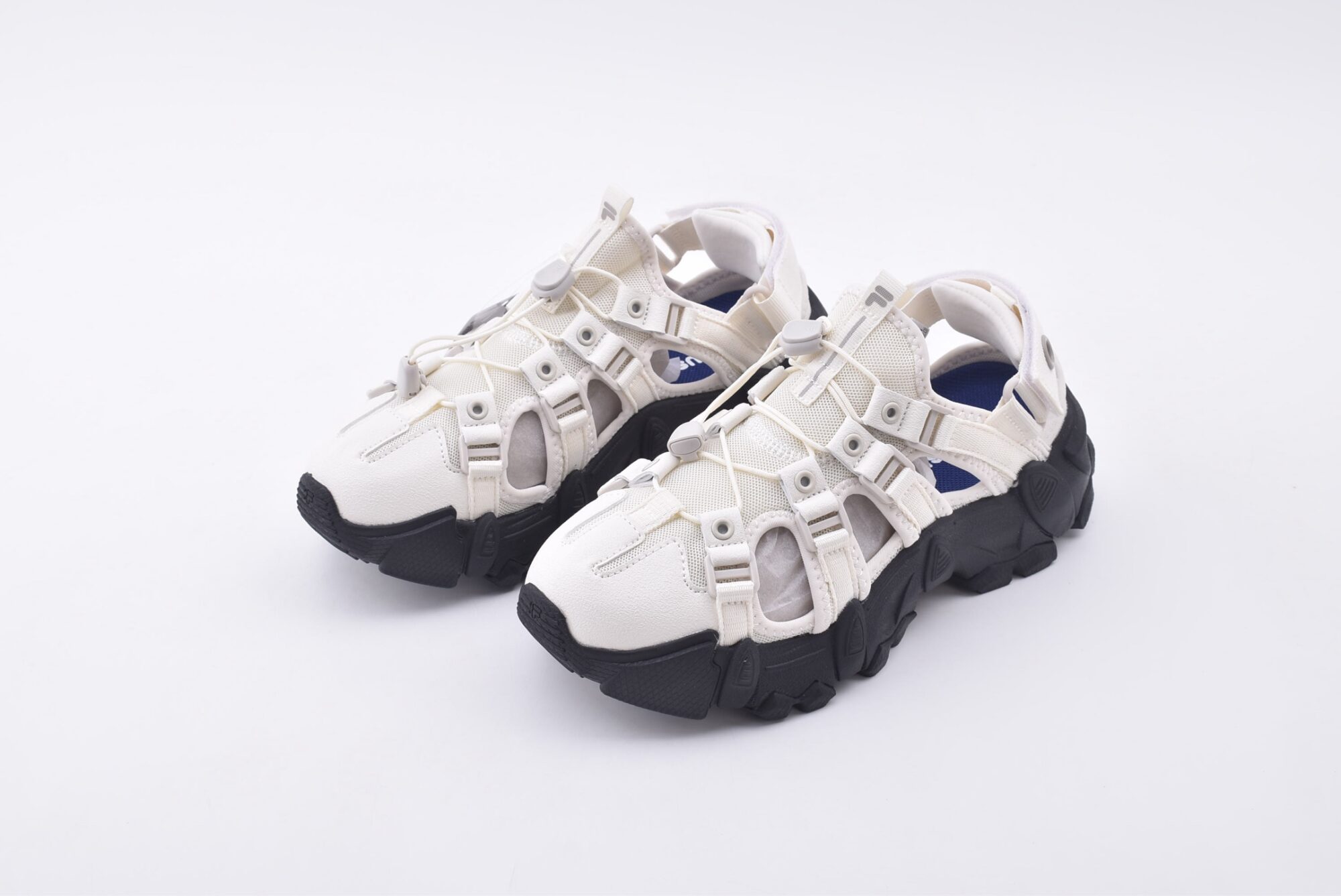 fila exocet sandal mountain sandals （white and black）