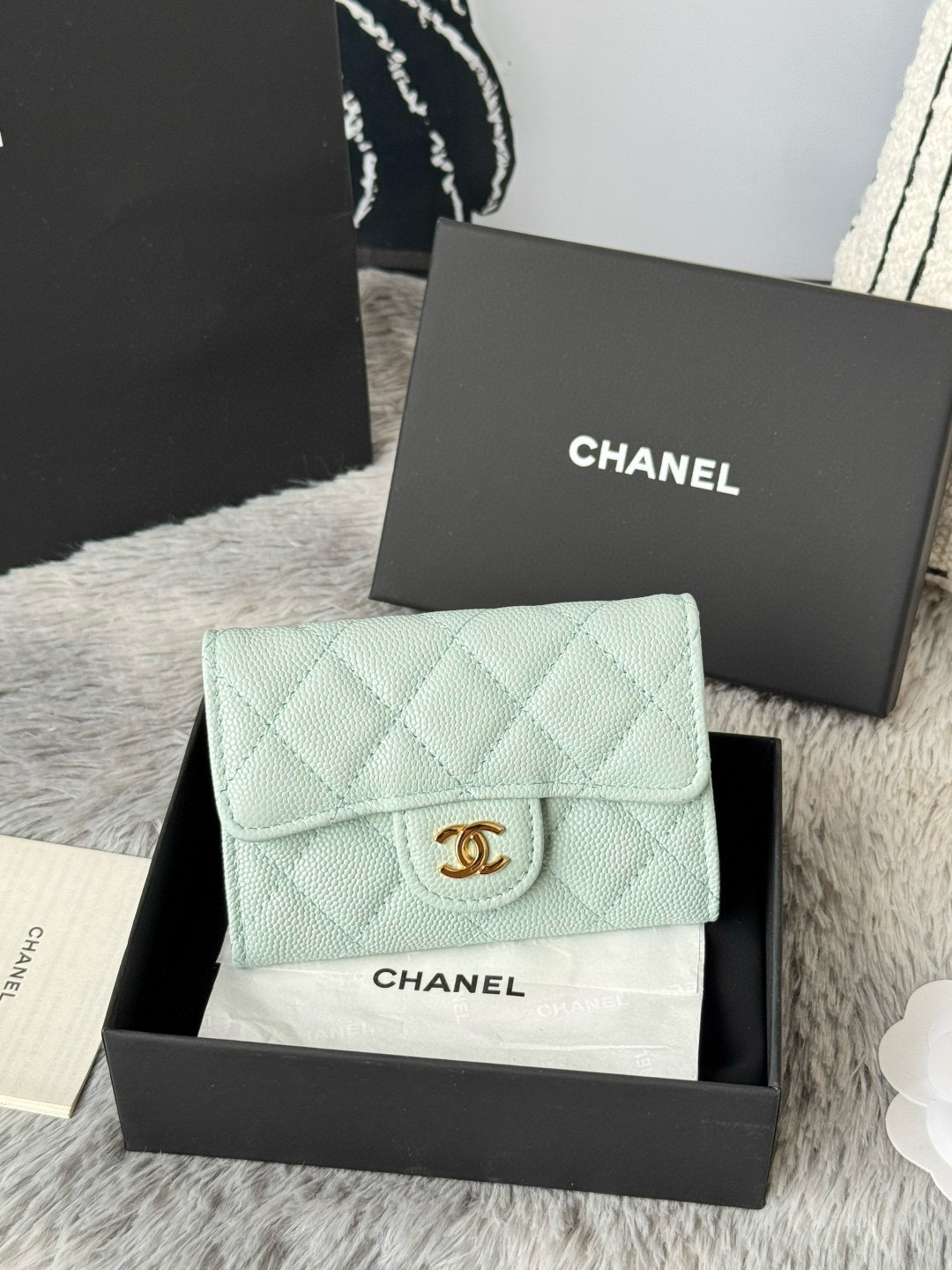 chanel small wallet