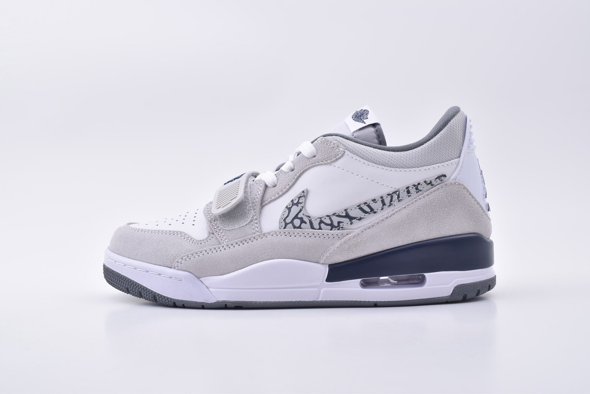 Jordan Legacy 312 LOW  （White ash）