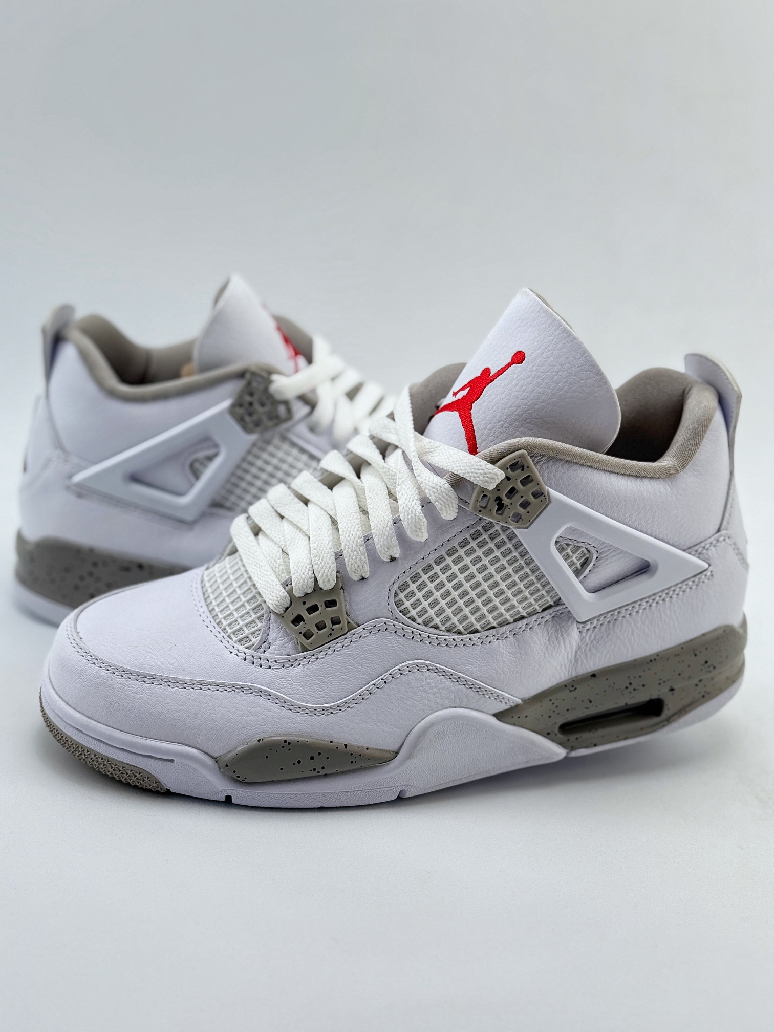 Nike Air Jordan 4 Retro  "Tech White"