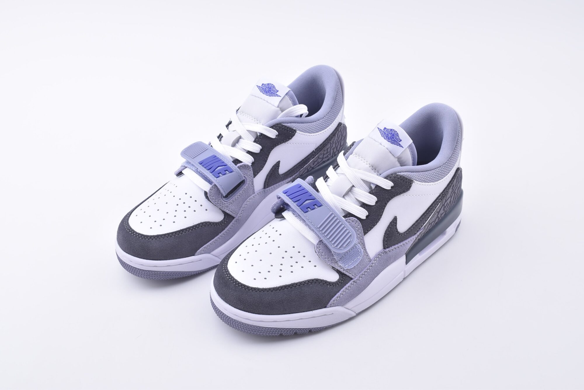 Air Jordan 312 Low （White, Gray and Purple） - Image 2