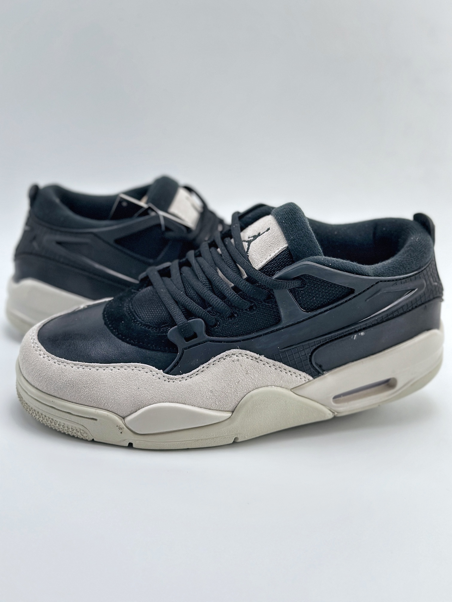 Nike Air Jordan 4 Retro  RM