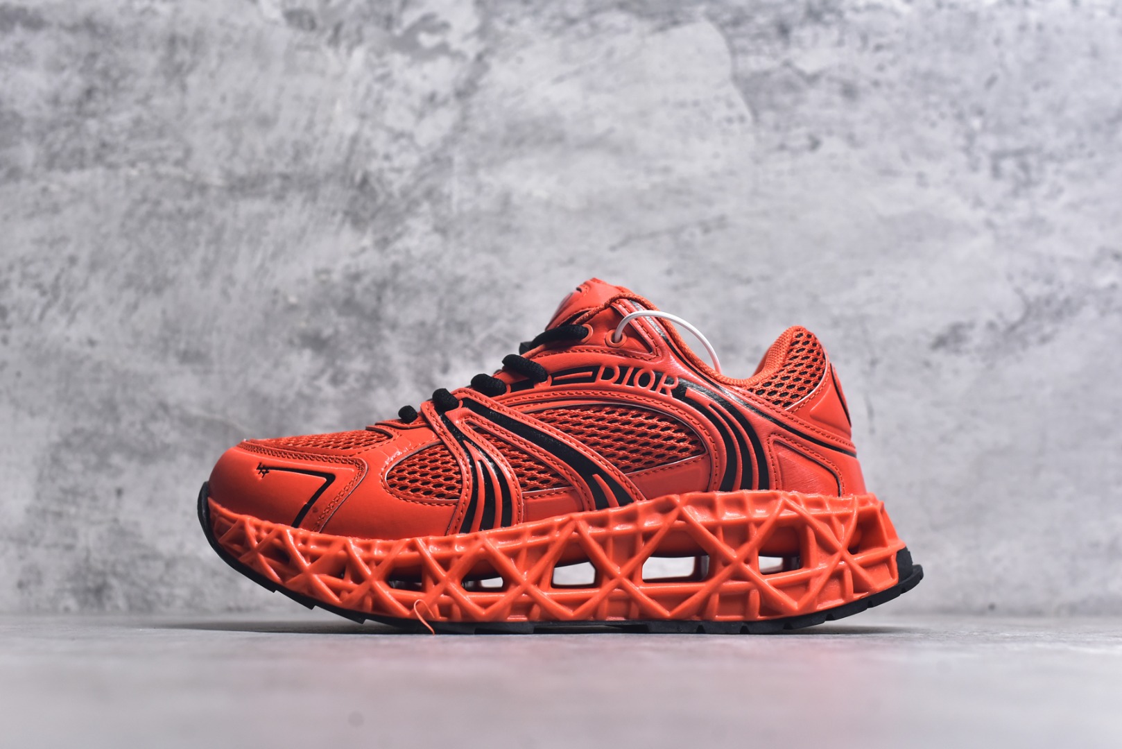 Lw3 Dior x Kaws Dior joint B35 capsule series   （Red）