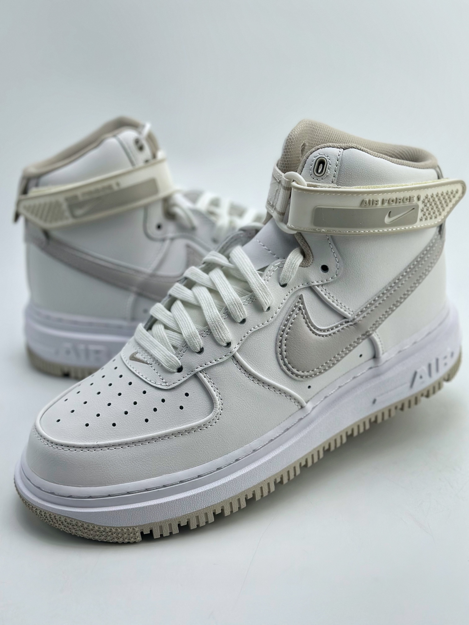 Nike Air Force 1 High 07