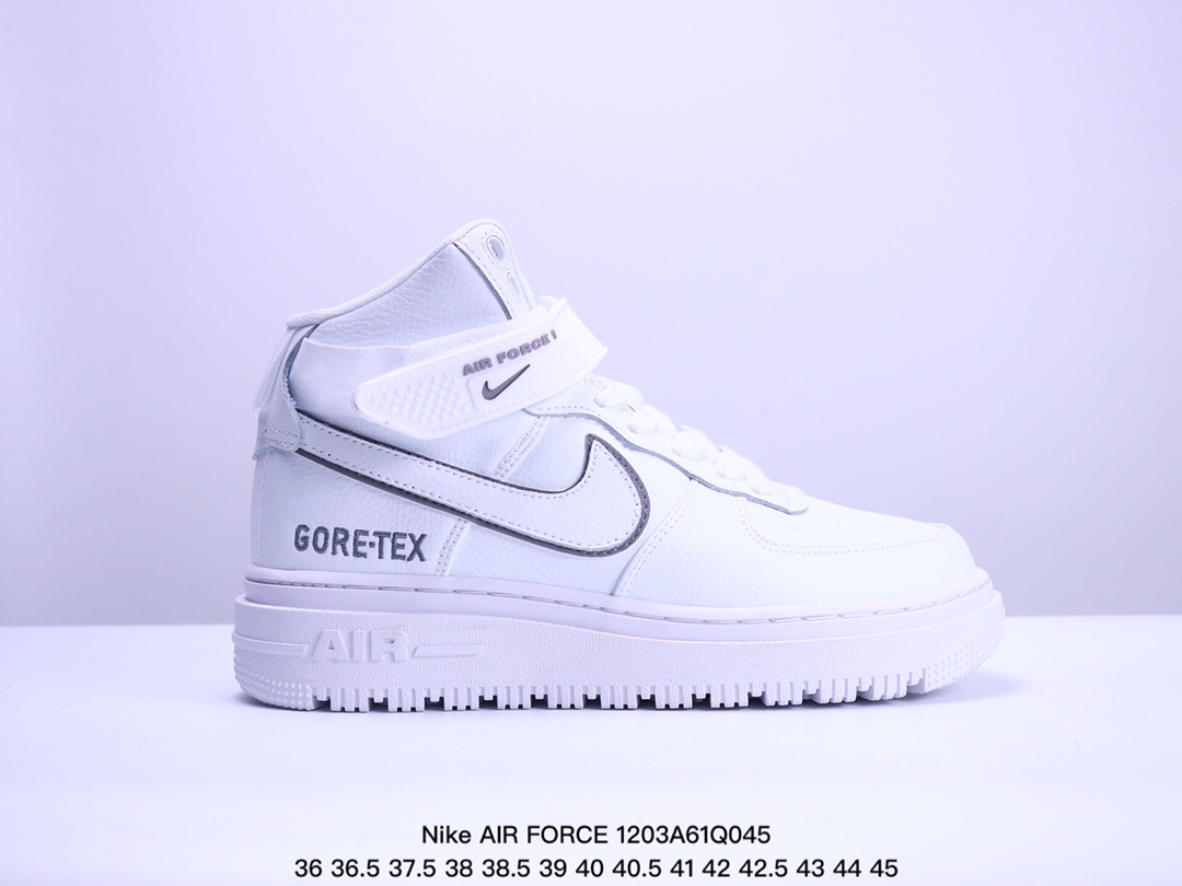 Nike AIR FORCE 1‘07