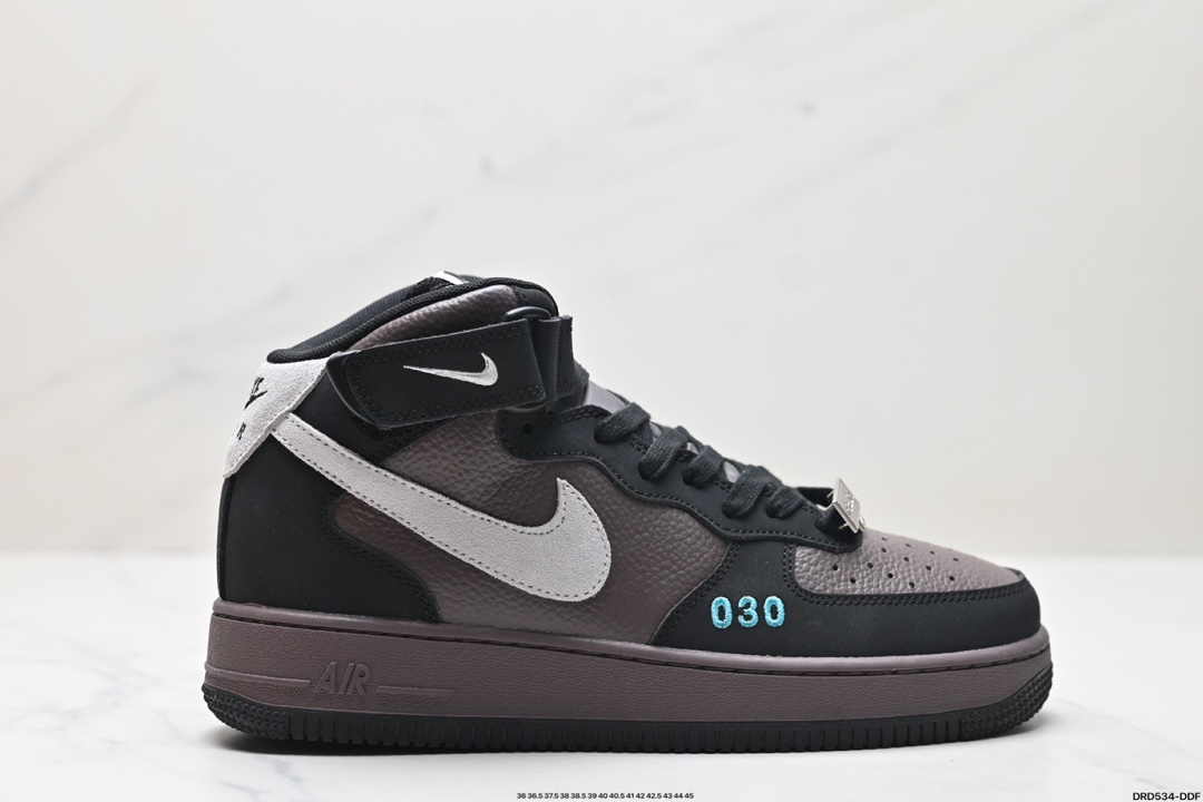 Nike AIR FORCE 1 MID 07