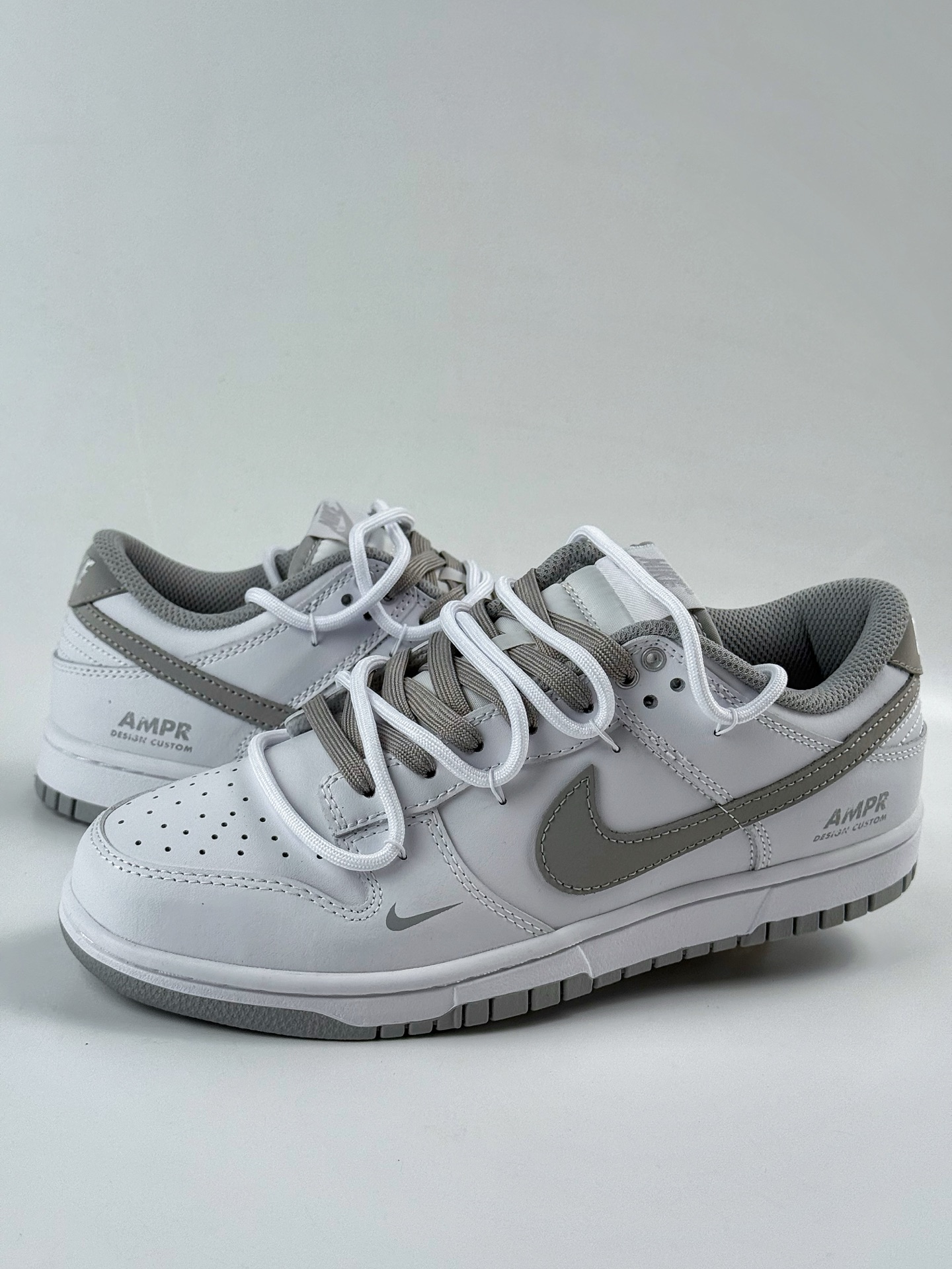 NIKE SB Dunk Low RETRO AMPRE HI White Grey Lace-up Small Hook