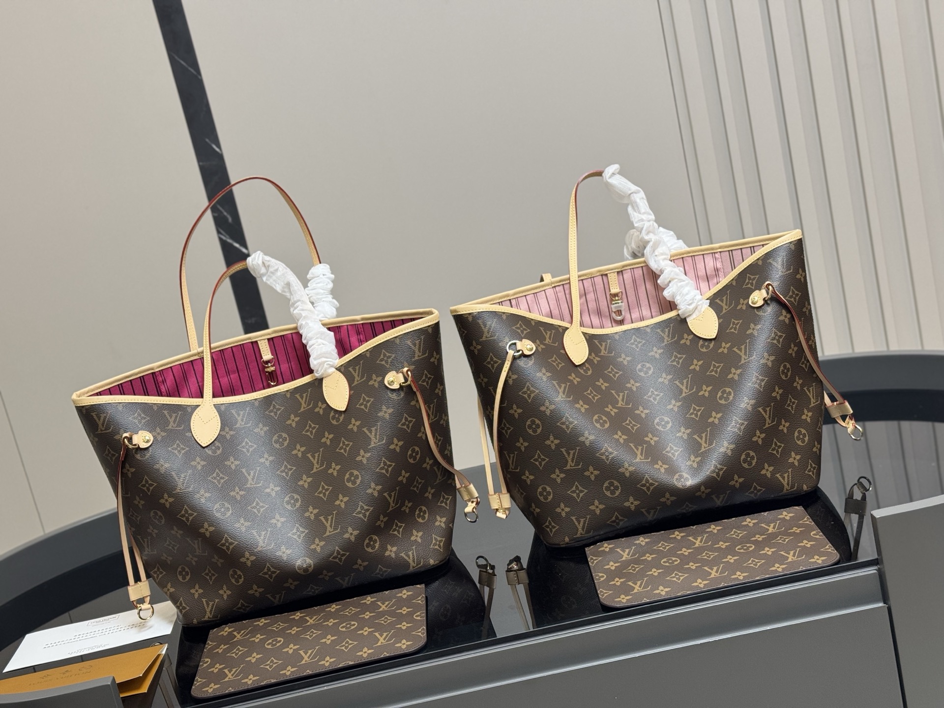 Louis Vuitton Medium Shopping Bag (4 Colors)