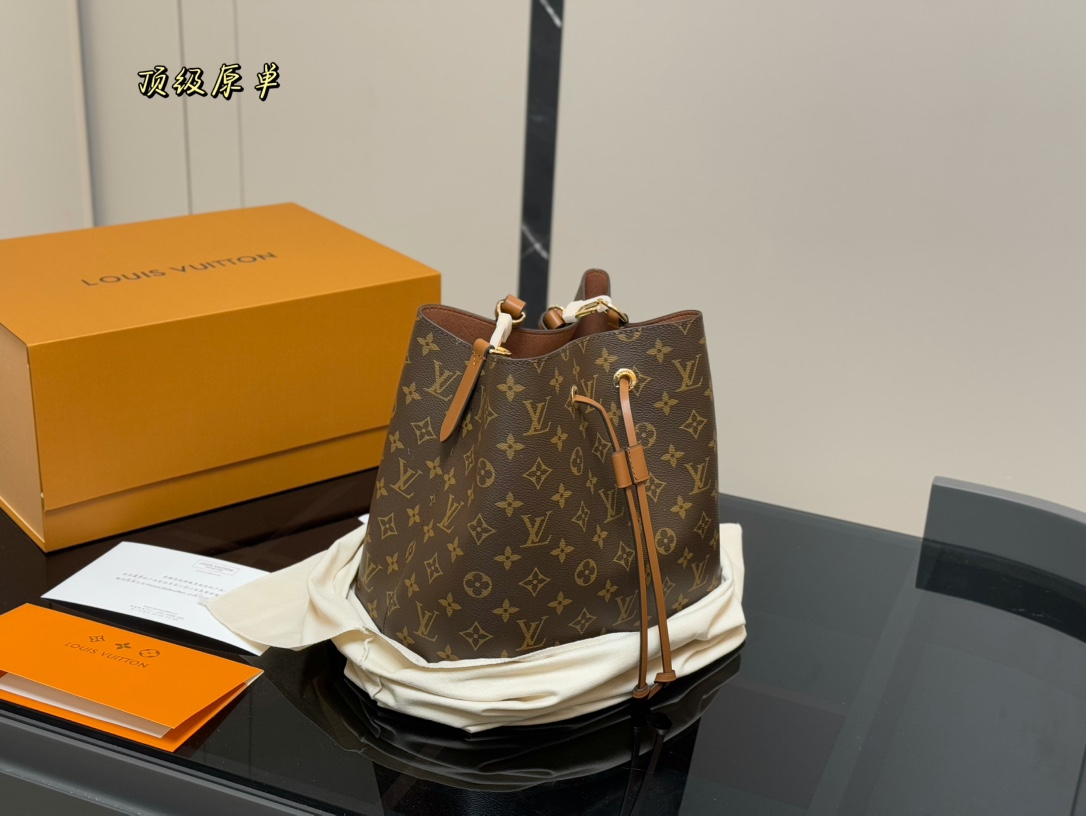 Louis Vuitton Bucket Bag
