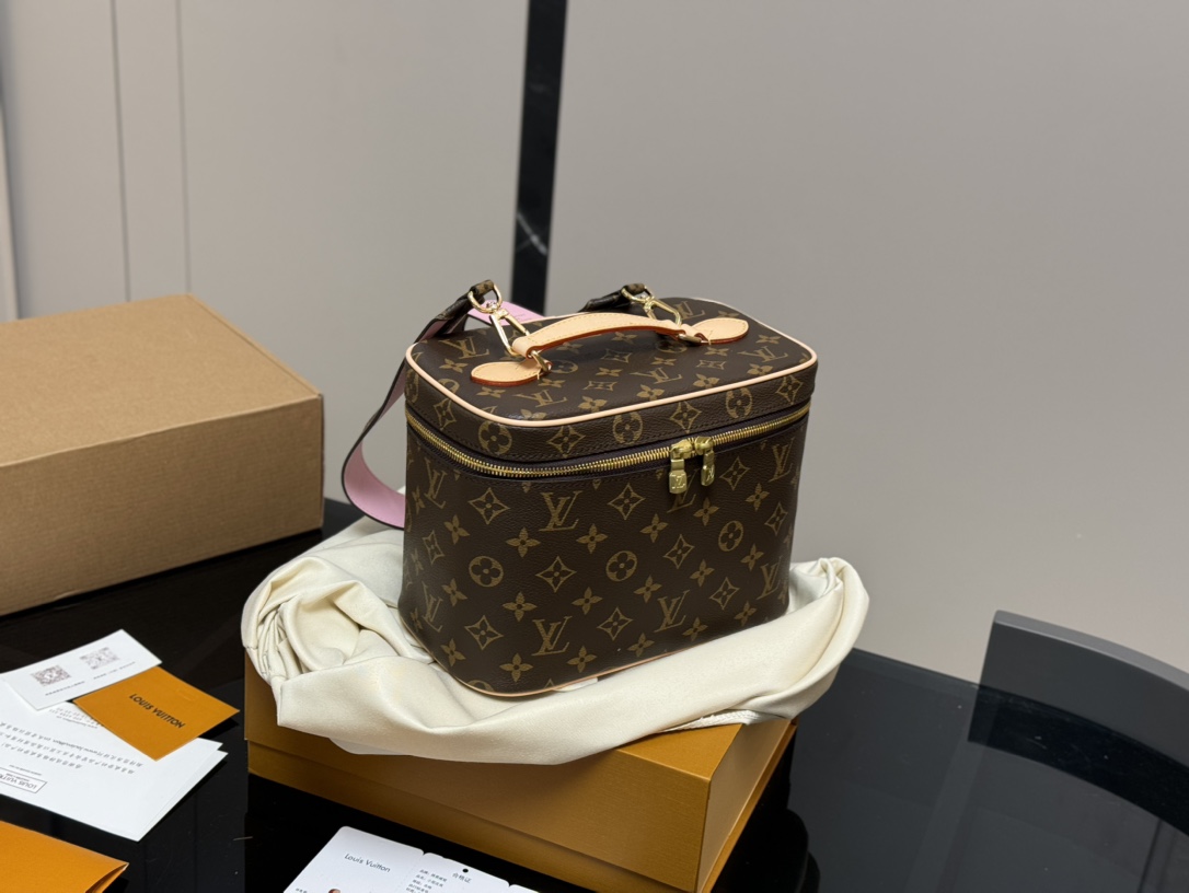 Louis Vuitton cosmetic bag