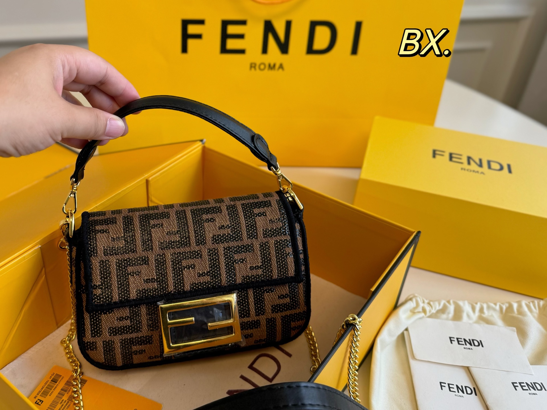 Fendi canvas baguette 5 color