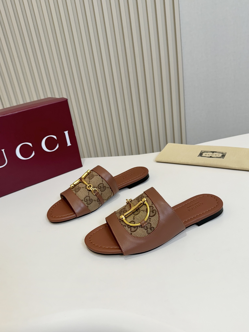 Gucci slippers 4 colors